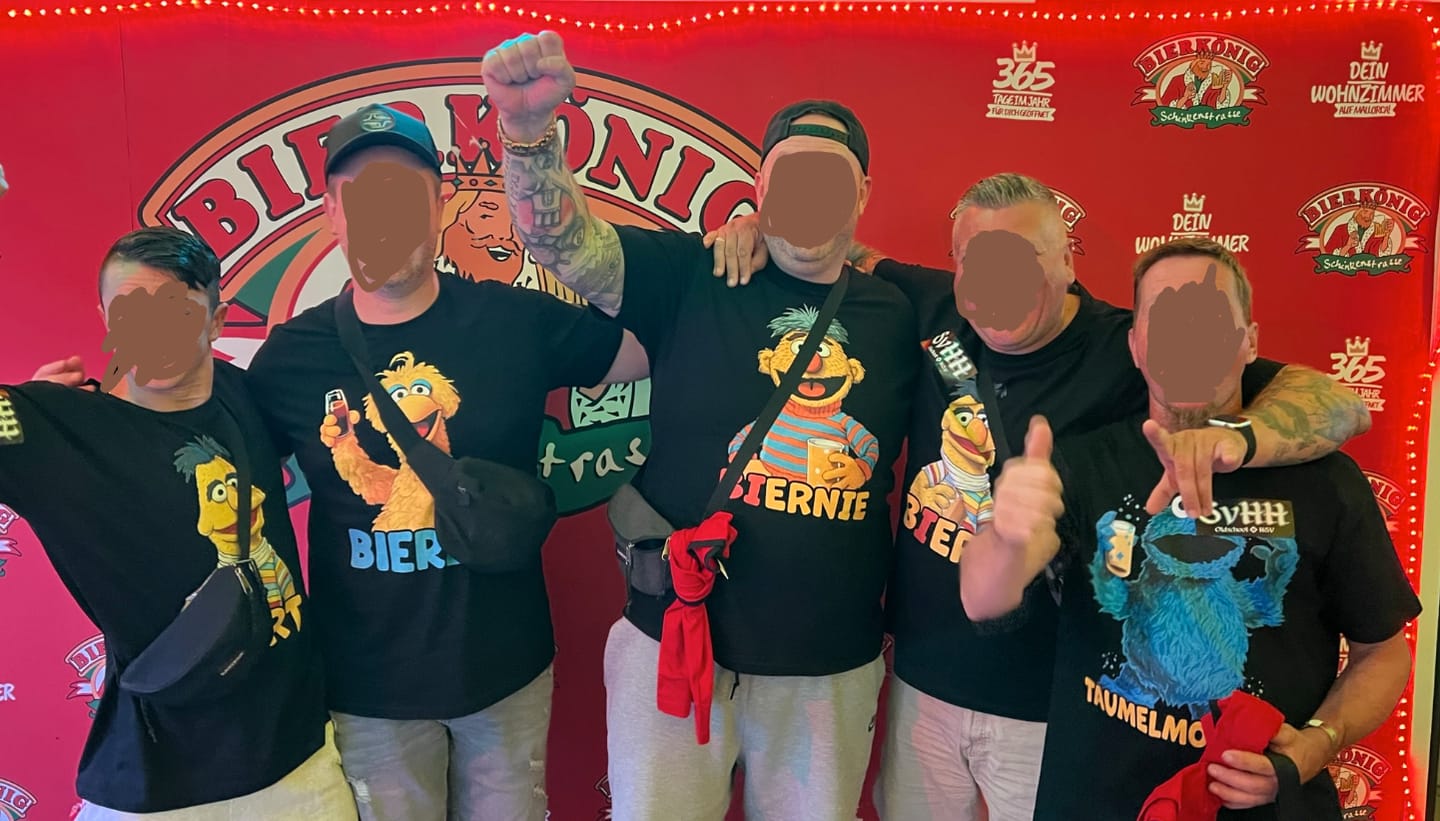 Customer photo review of Sesamstraße - Bert Biert - Herren Shirt