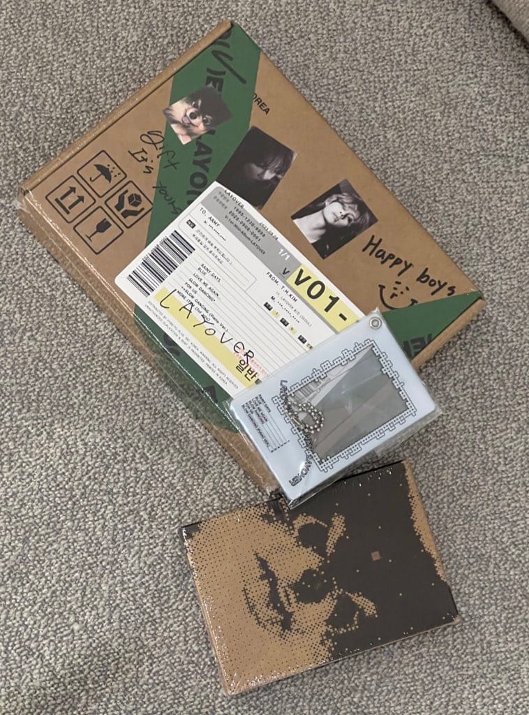 Customer photo review of BTS V - LAYOVER 1ST SOLO ALBUM WEVERSE VER. NO P.O.B VER.