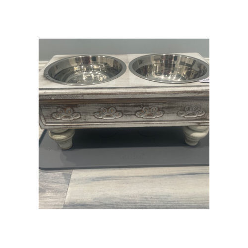 Customer photo review of Sassy Paws Raised Wooden Pet Double Diner with Stainless Steel Bowls