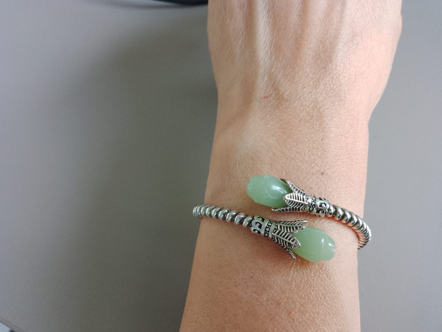 Customer photo review of Bracelet en Jade et Argent Sterling 925