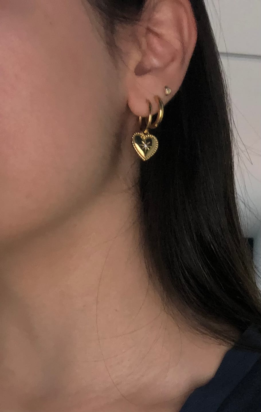 Customer photo review of Aretes Little Heart