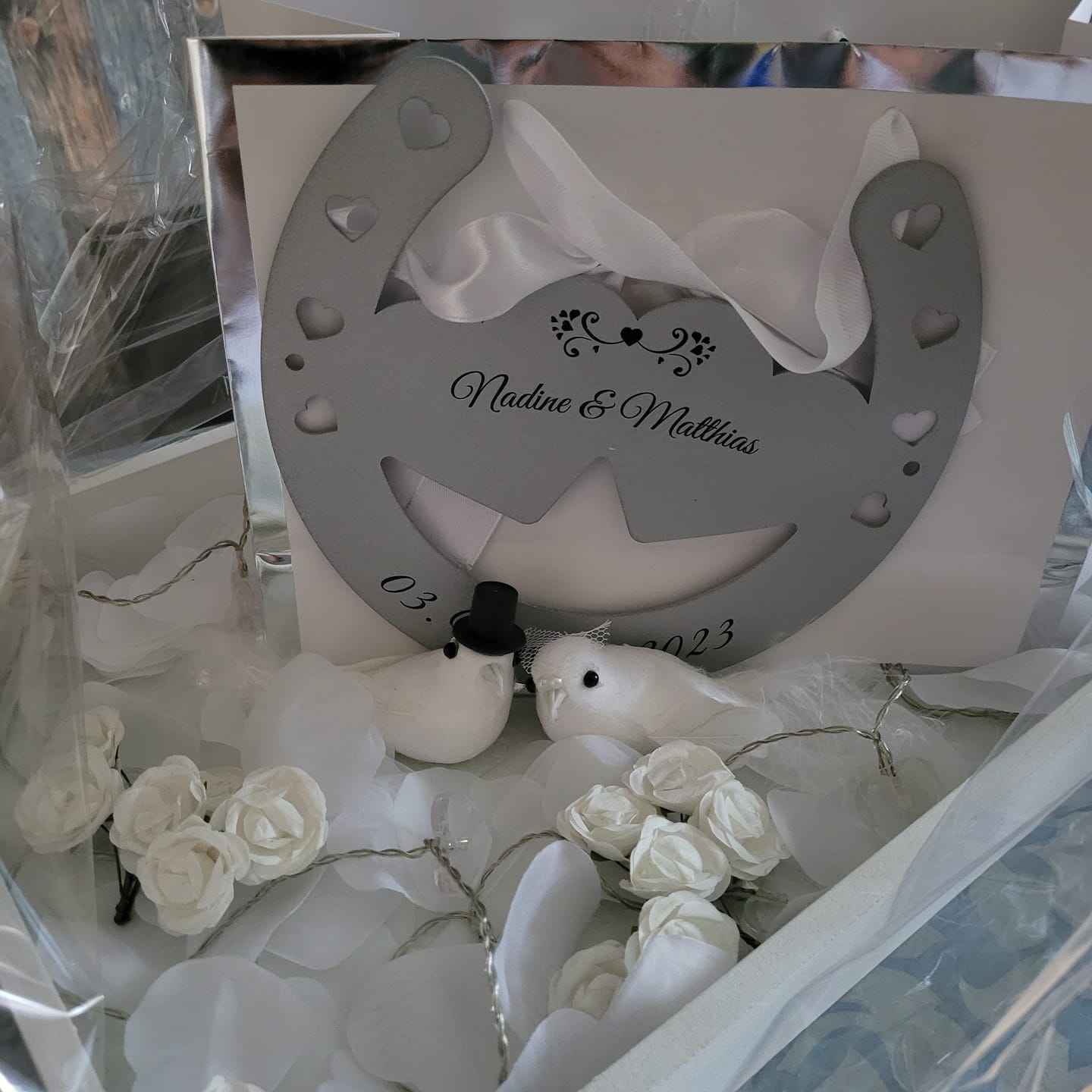 Customer photo review of Glückshufeisen aus edlem Stahl noble Design (personalisierbar) - ausgefallenes Hochzeitsgeschenk