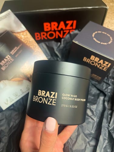 Customer photo review of Glow n’ Go Body Polish