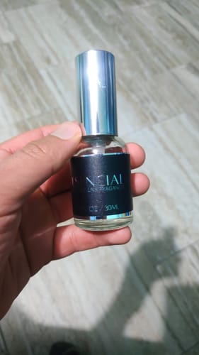 Customer photo review of H059 Inspirado en: 212 Vip Black - Carolina Herrera