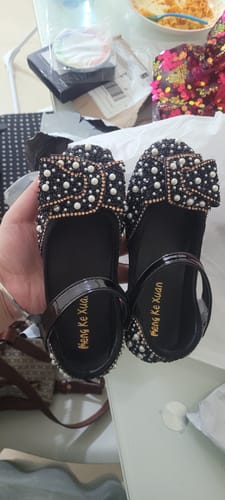 Customer photo review of Girls Bow Shoes