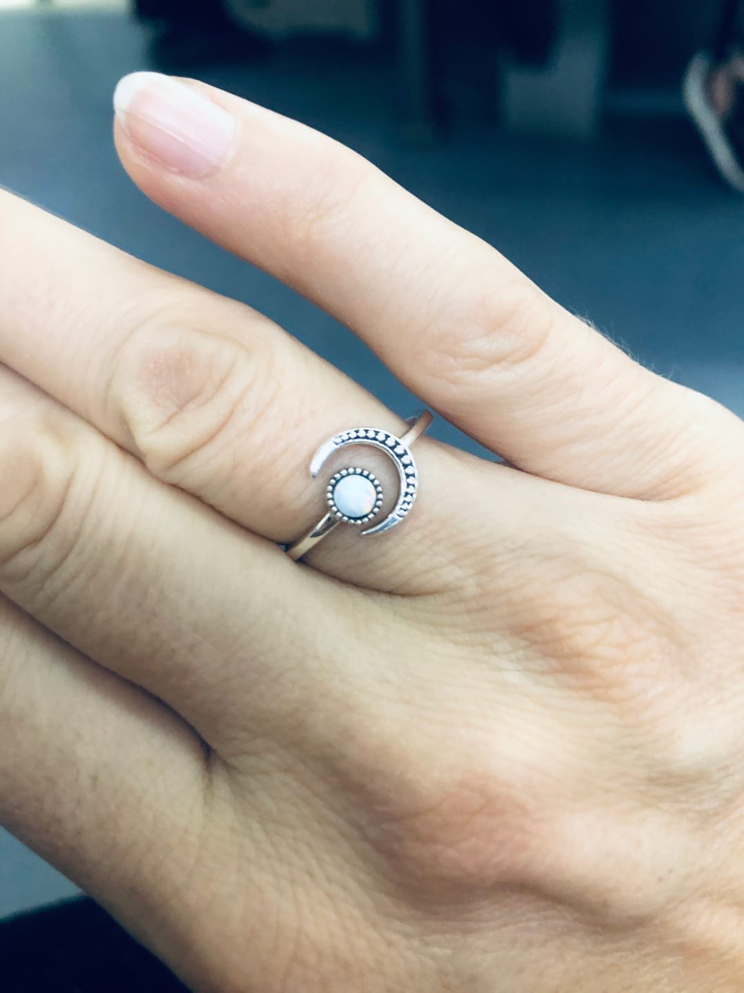 Customer photo review of Anillo Lunar