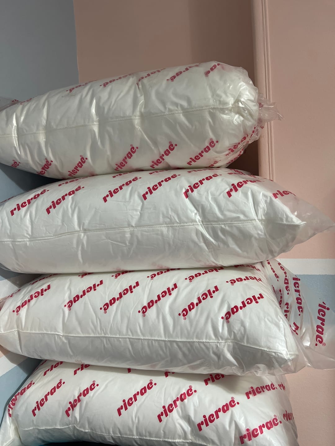 Customer photo review of Luxurious Plain Hotel Pillow