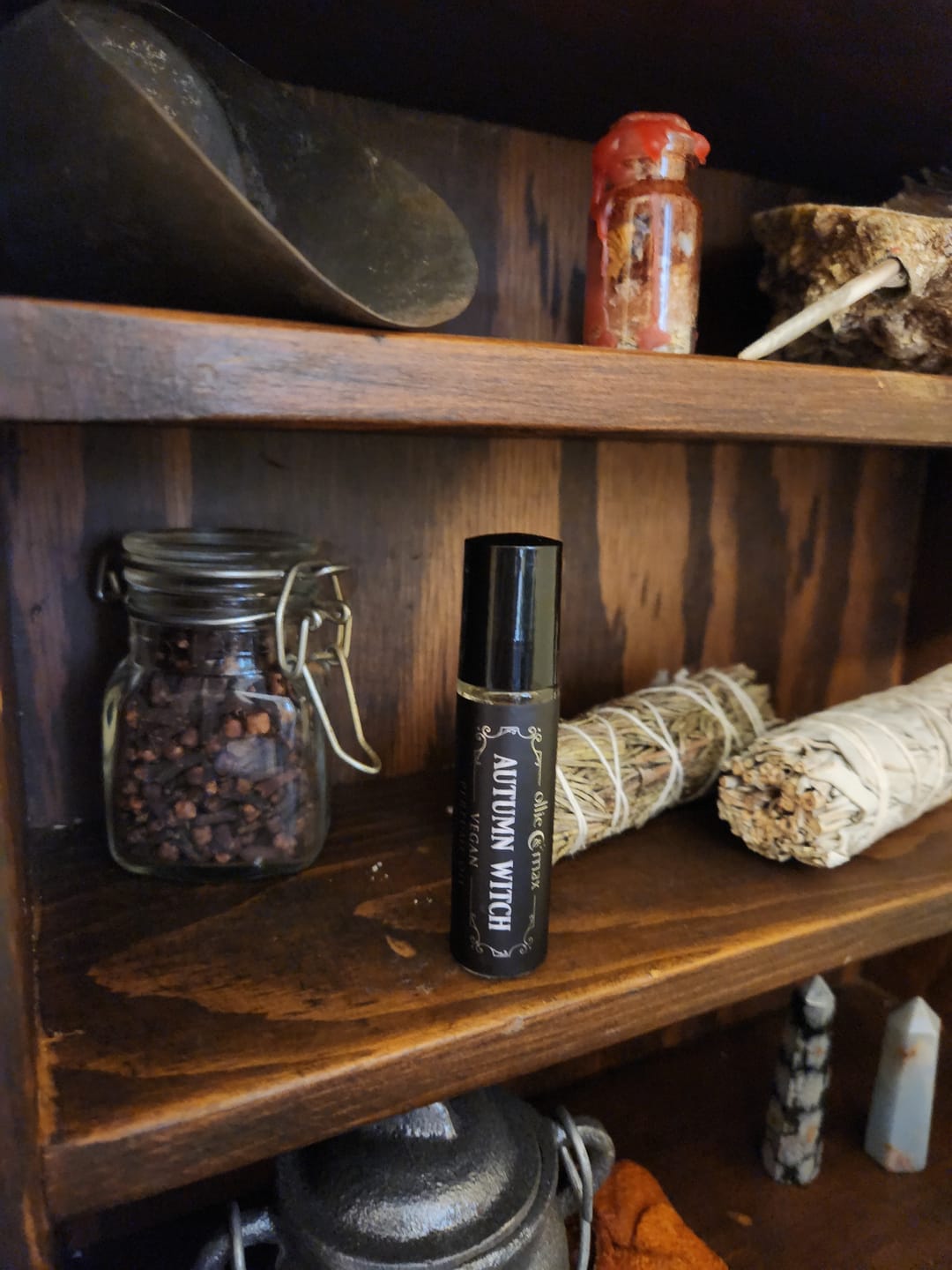 Customer photo review of Autumn Witch Vegan Perfume Oil