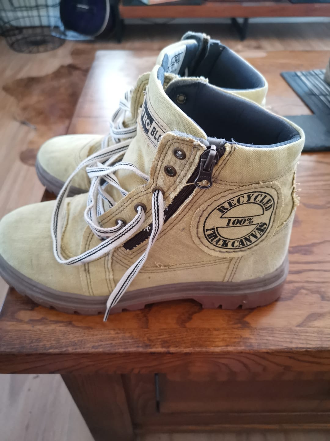 Customer photo review of Urban Boots