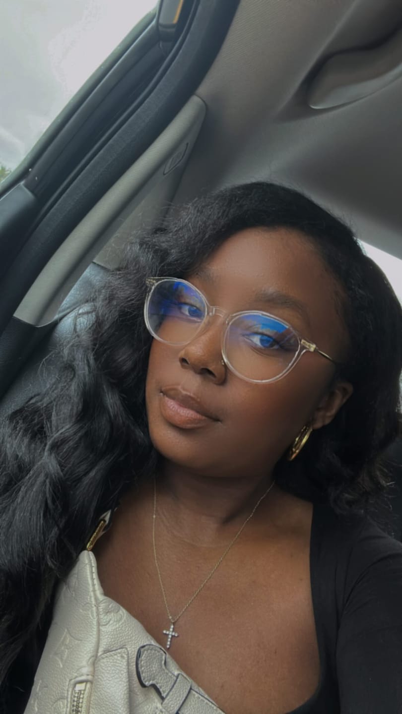 Customer photo review of Light Yaki Human Hair Bundles WB053