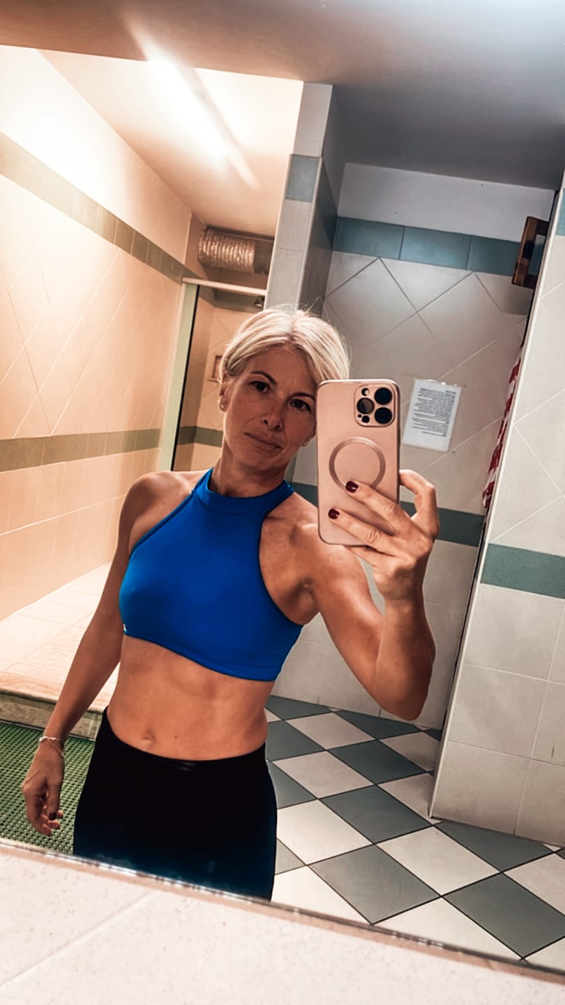 Customer photo review of Top Olimpia Blu Accidia