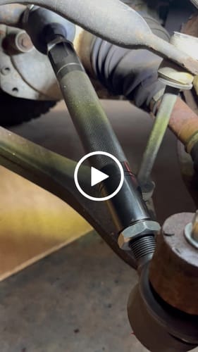 Customer video review of Heavy Duty Tie Rod For 2001-2010 Silverado Sierra 2500 3500 Chevy GMC