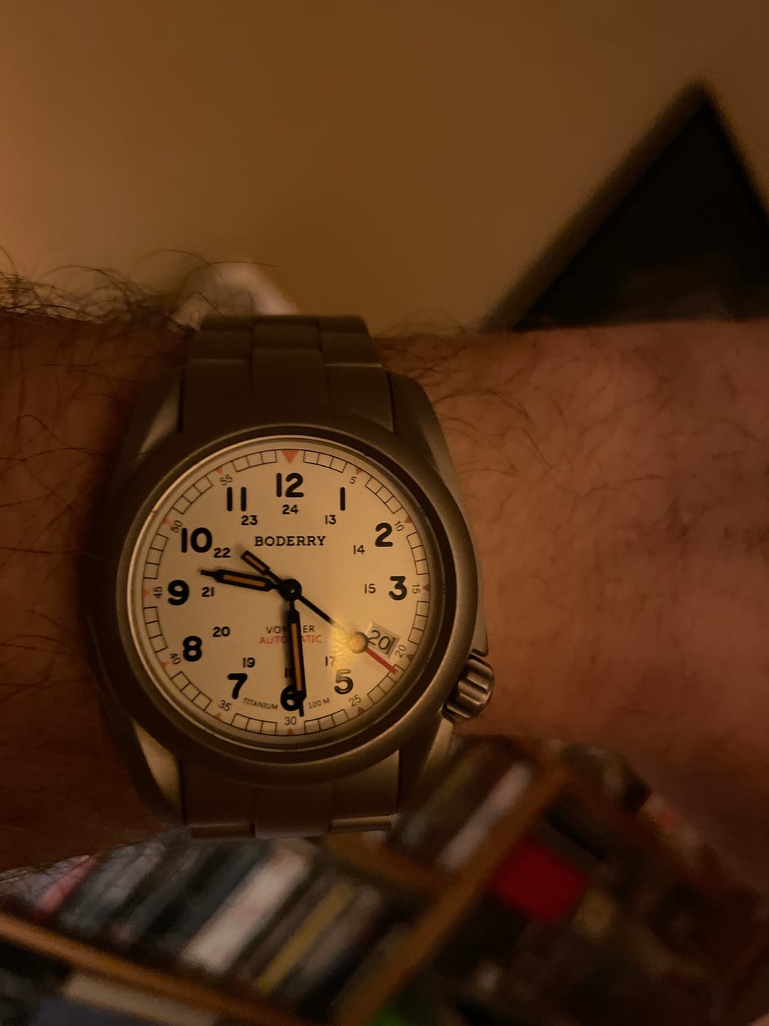 Customer photo review of VOYAGER - 100M Waterproof Titanium Automatic Field Watch | White-bracelet