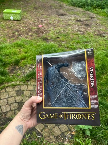 Customer photo review of Figurine Dragon<br> Viserion
