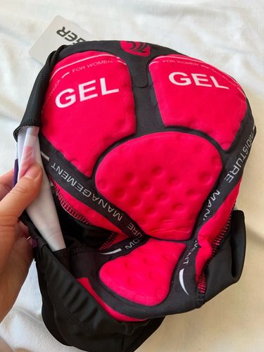 Customer photo review of Tenues de cyclisme pour femmes⎮Shorts noir et rose