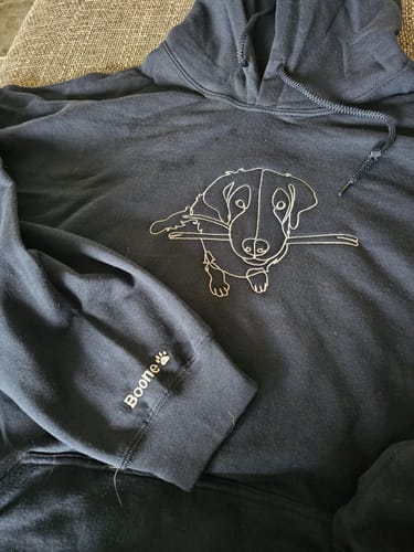 Customer photo review of Individuell bestickter Hoodie