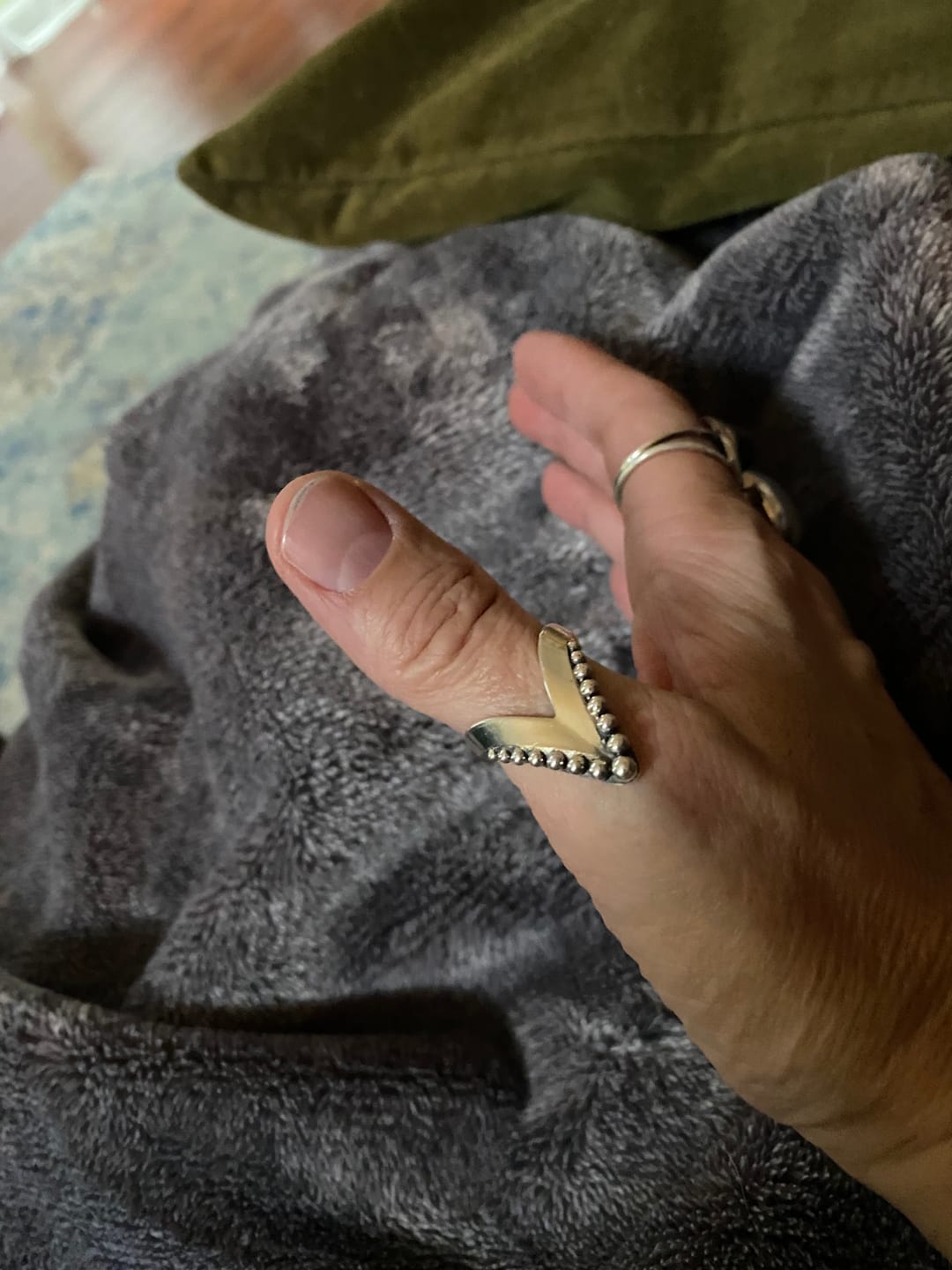 Customer photo review of Full Finger Chevron Thumb Ring Sterling Silver