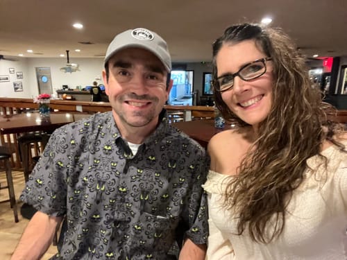 Customer photo review of Disney’s Haunted Mansion “Wall Creeps” – KUNUFLEX Short Sleeve Shirt