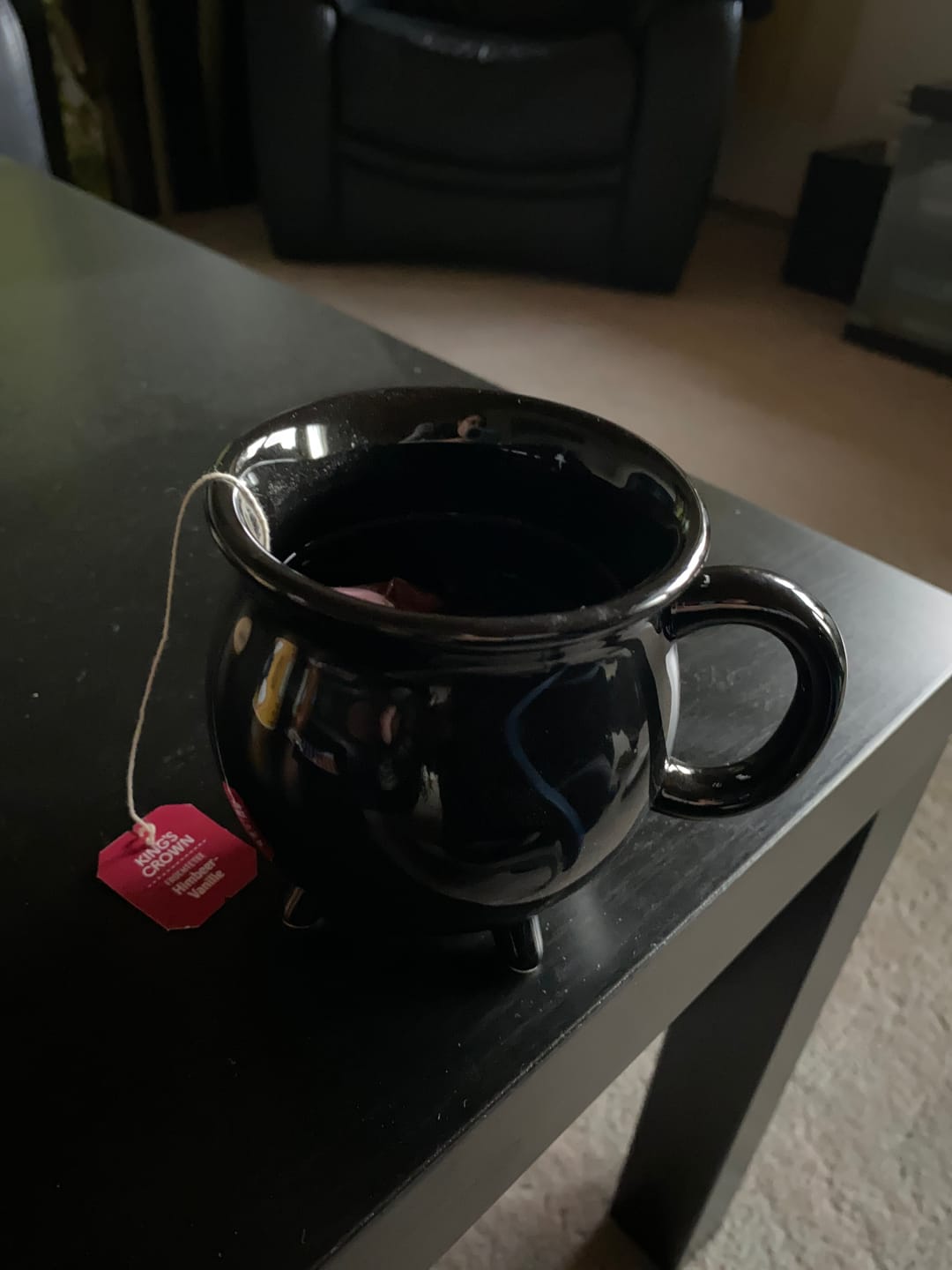 Customer photo review of Schwarze Kessel Tasse