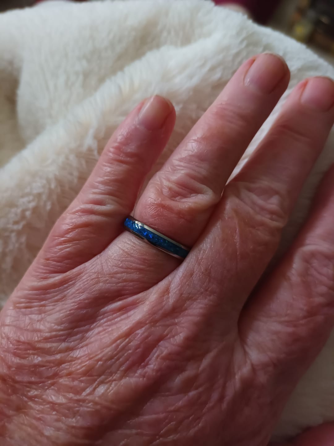 Customer photo review of The Golden Steel 4mm Wonder Ring