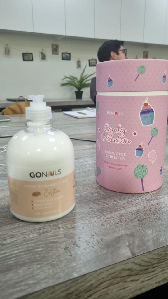 Customer photo review of Crema de Manos y Pies 500 ml - Castaña