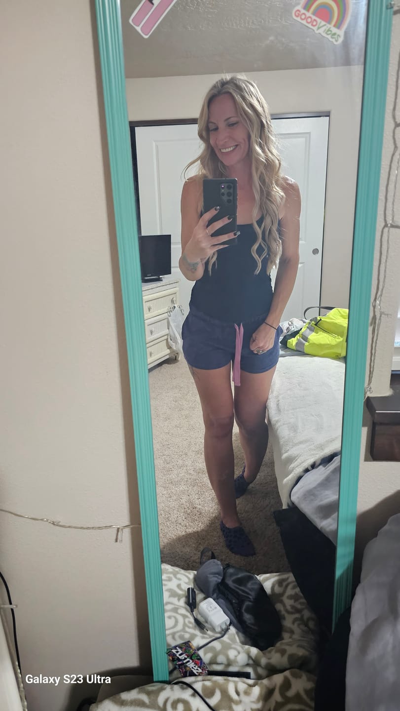 Customer photo review of Full Shine Tape in Hair Extensions Remy Human Hair Highlights (#18/613)