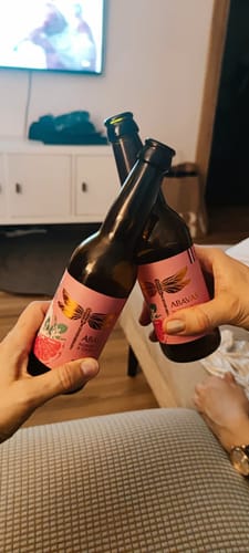 Customer photo review of Abavas Ziemeļu ābols ar greipfrūtu sidrs