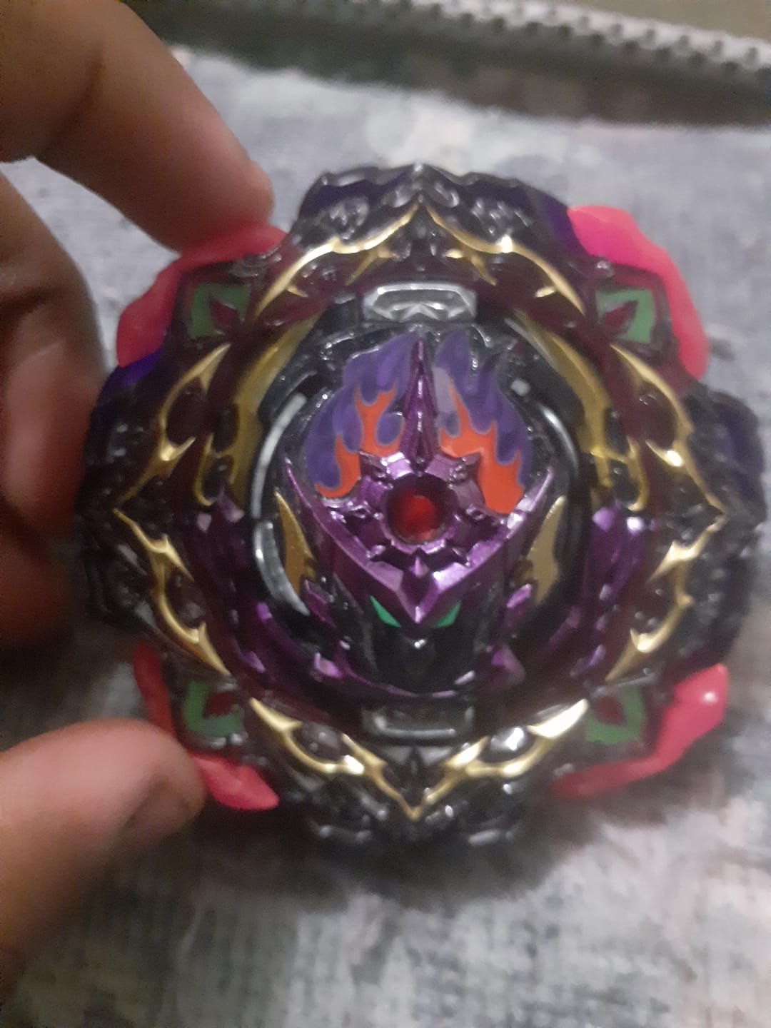 Customer photo review of Takara Tomy Beyblade B-206 Barricade Lucifer illegal Bearing Mobius-10