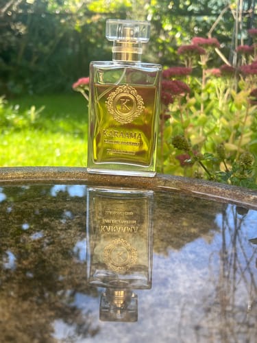 Customer photo review of Diamond Oud (Eau De Parfum)
