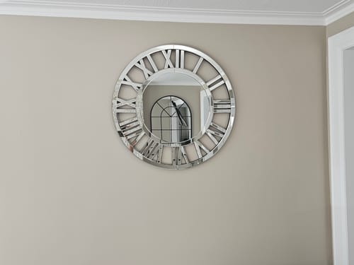 Customer photo review of 32" Luxury Real Mirrored Clock