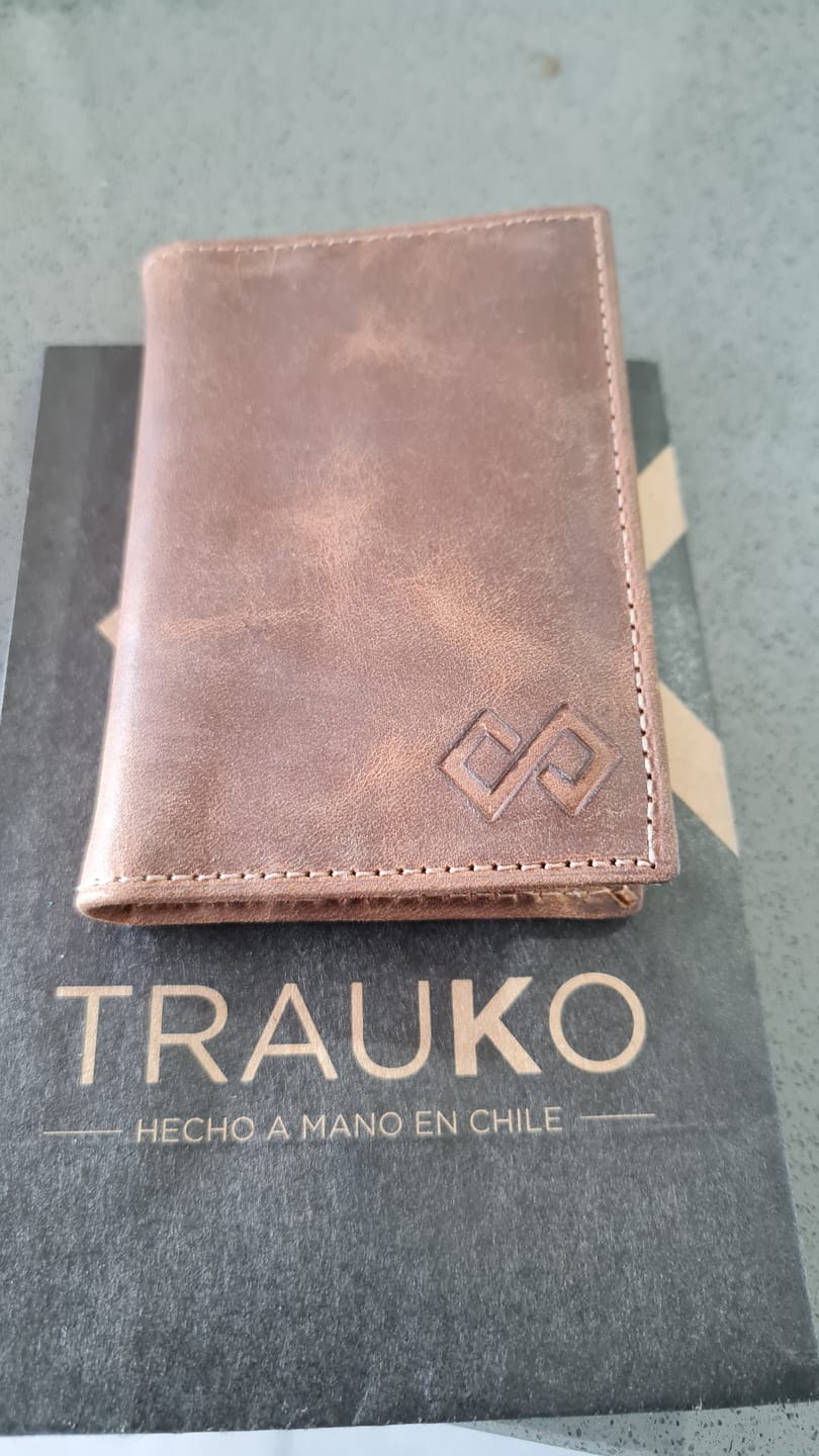 Customer photo review of Tarjetero Clásico
