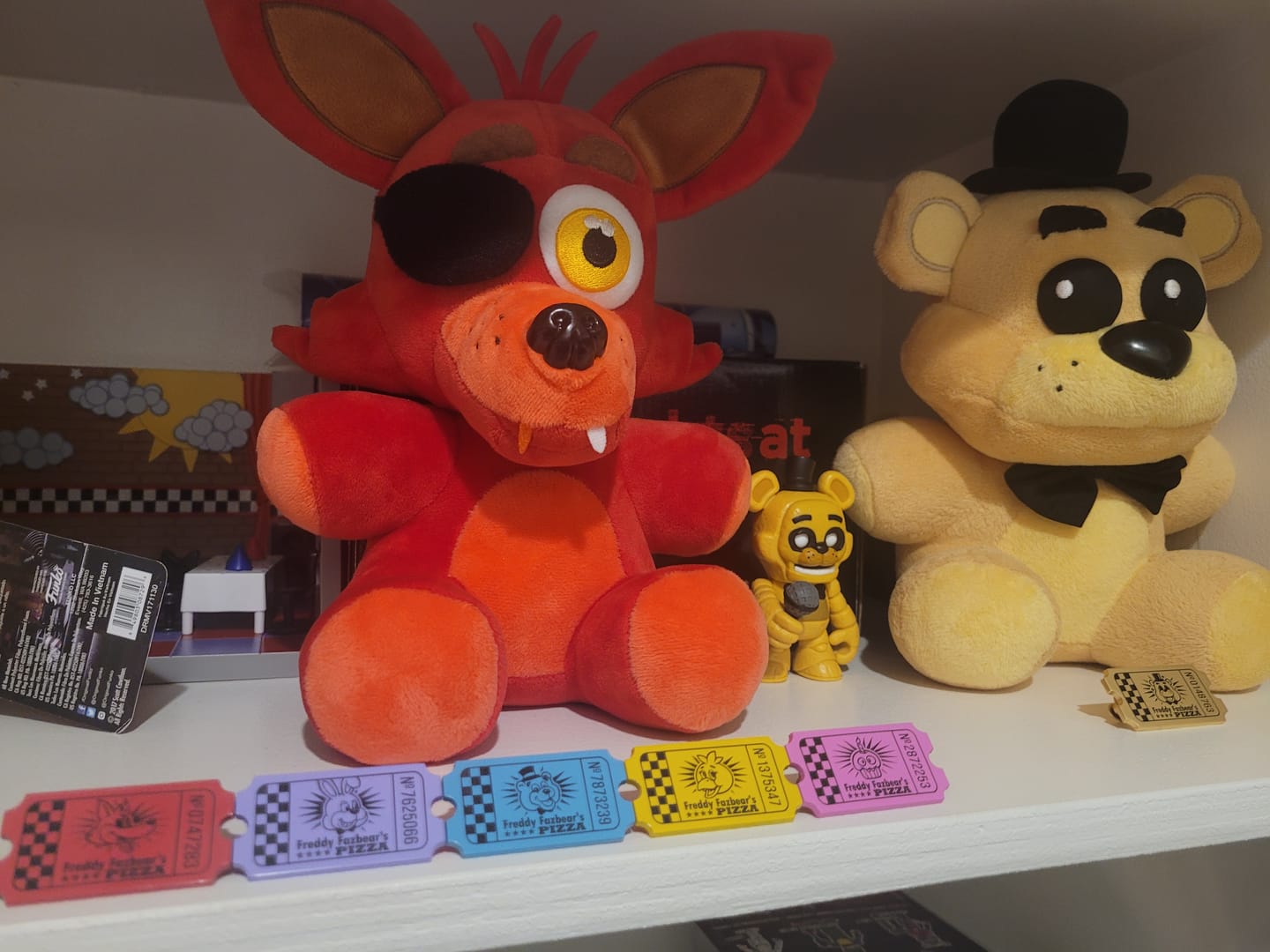 Customer photo review of Five Nights At Freddy's - Prize Ticket Pin Blind Box