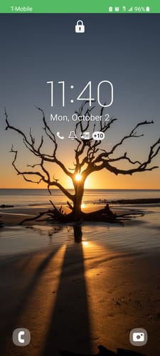 Customer photo review of Golden Plaid Silk Necktie Pocket Square Cufflinks Set