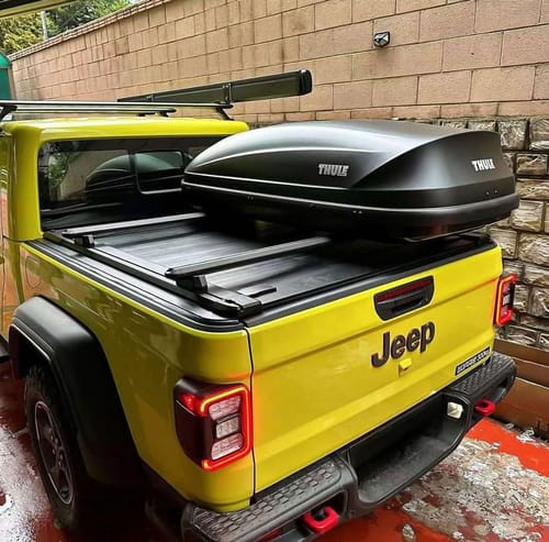 Customer photo review of 2020-2024 Jeep Gladiator JT PRO Retractable Tonneau Cover