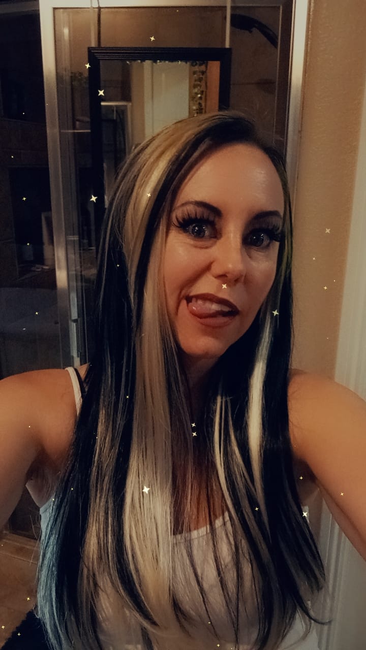 Customer photo review of Full Shine PU Seamless Clip in Extensions 100% Remy Human Hair 8 Pieces Platinum Blonde (#60)
