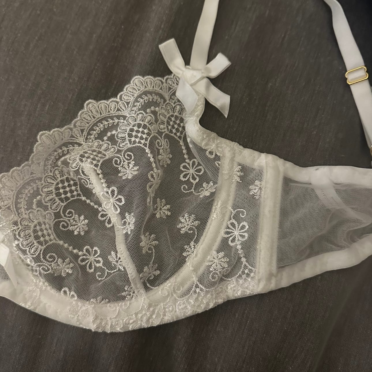 Customer photo review of Riley Bra White