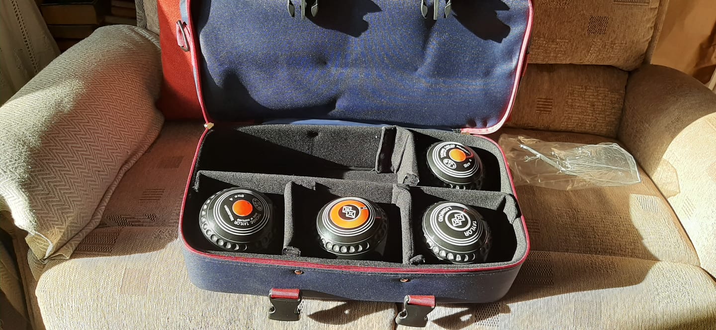 Customer photo review of Taylor Lignoid Bowls Size 4 (Full Set)