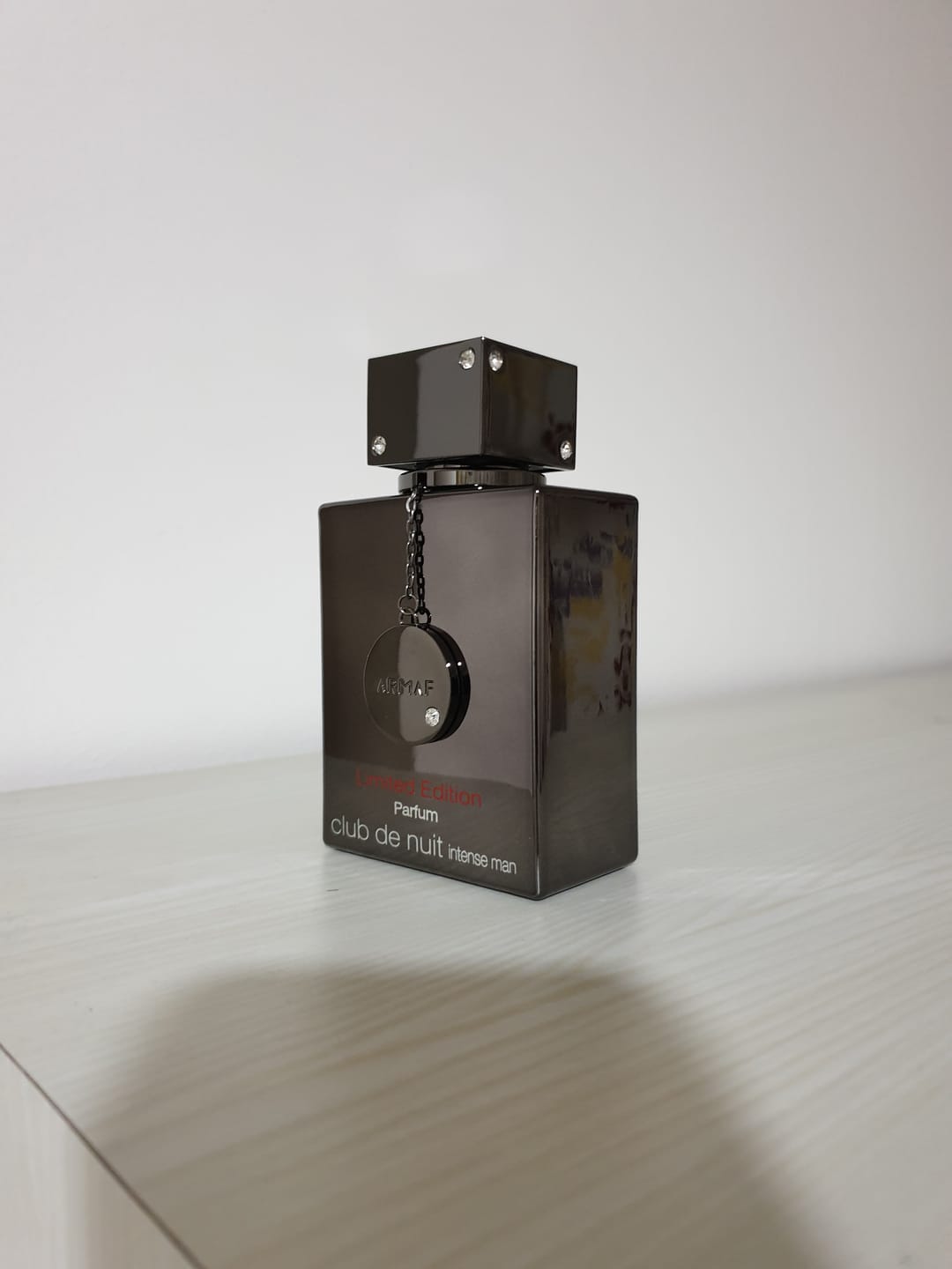 Customer photo review of Armaf Club De Nuit Intense Man Parfum Limited Edition