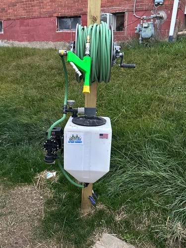 Customer photo review of GCI Turf Spray Buddy Post Mount