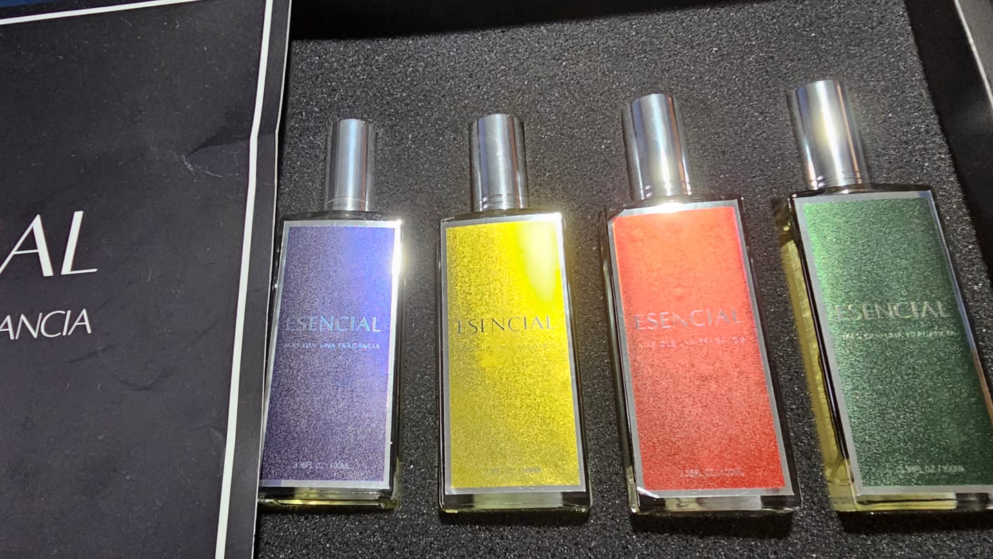 Customer photo review of Set "Tom Ford" 4 Perfumes