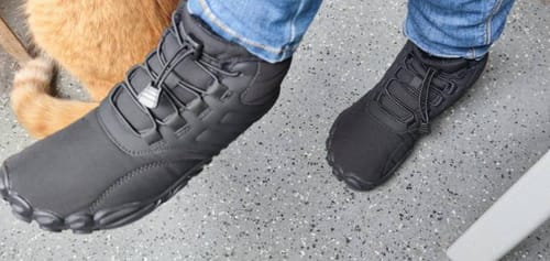 Customer photo review of Caspar Pro - Non-slip & Water-Resistant Winter Barefoot Shoe