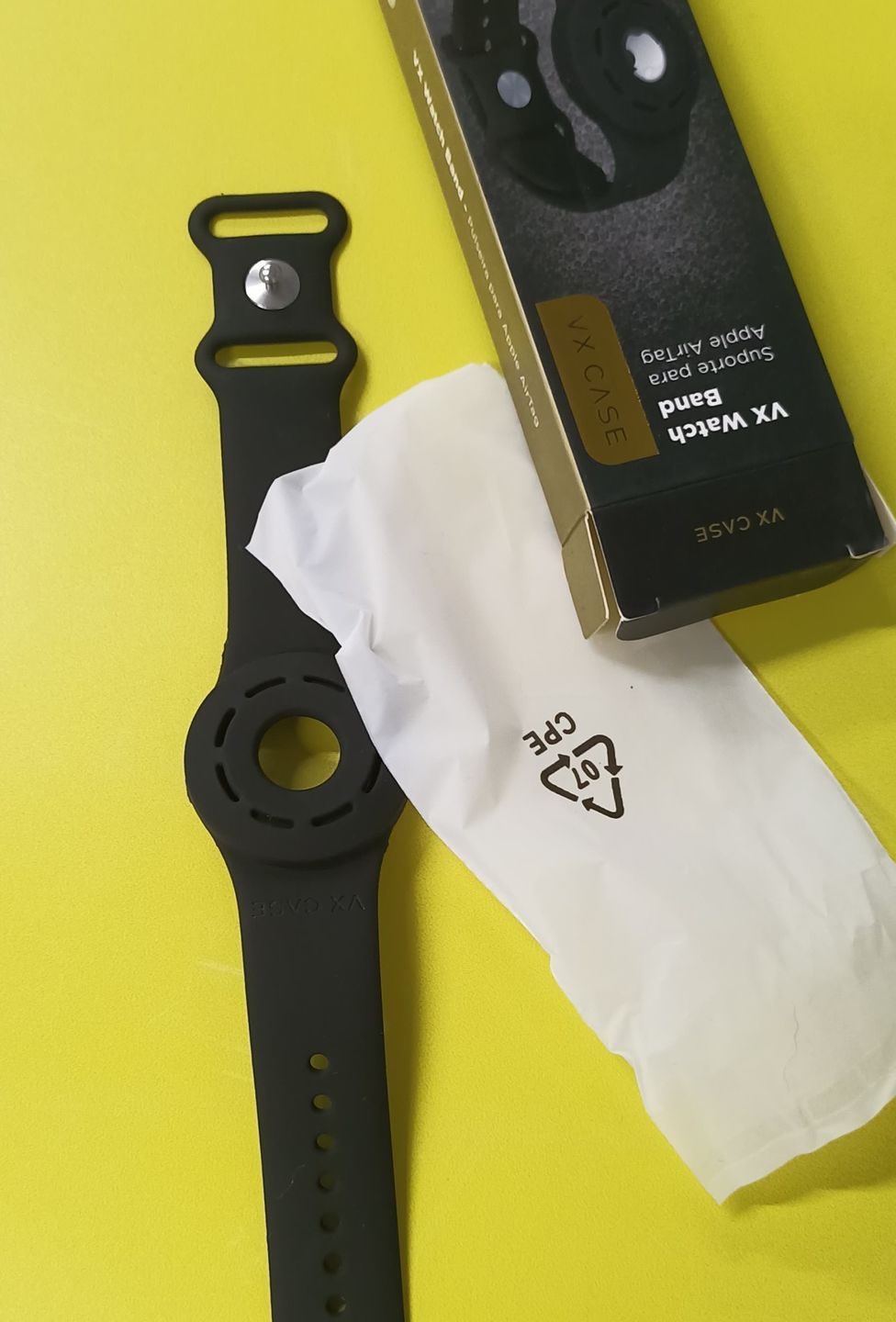 Customer photo review of Pulseira para AirTag VX Watch Band