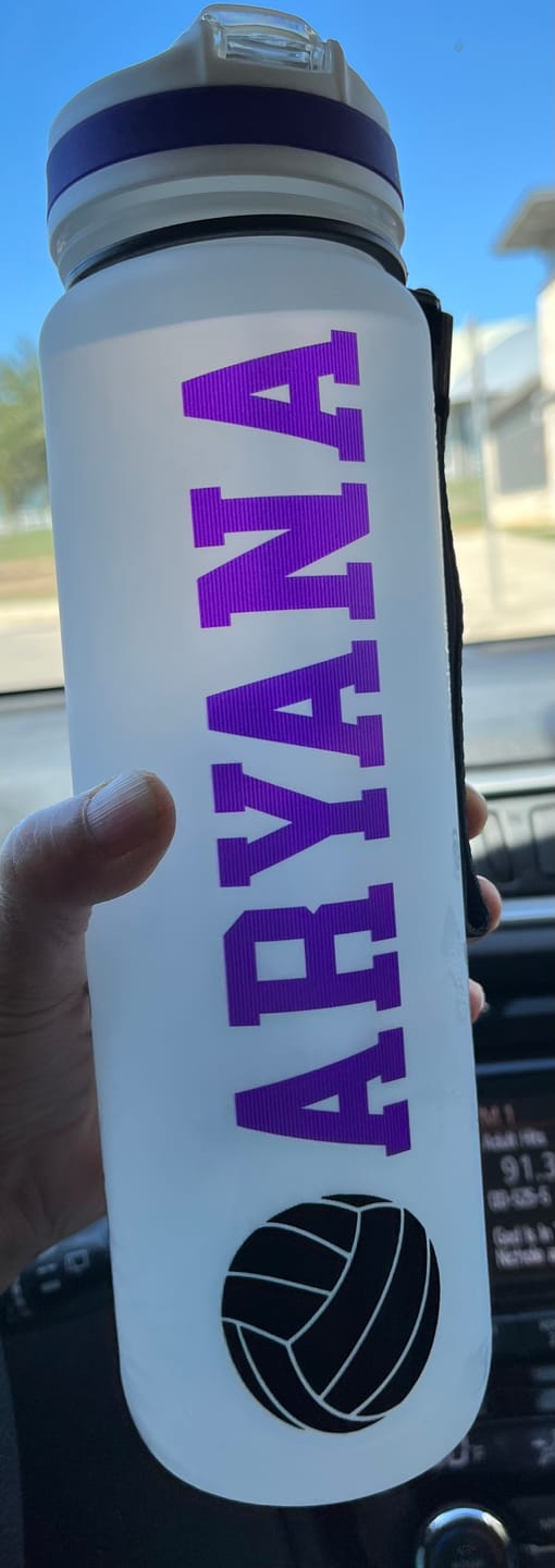 Customer photo review of Personalized Volleyball Silhouette on 32 oz Motivational Tracking Water Bottle