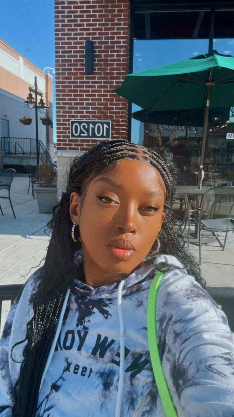 Customer photo review of BOHO Knotless Braided wig