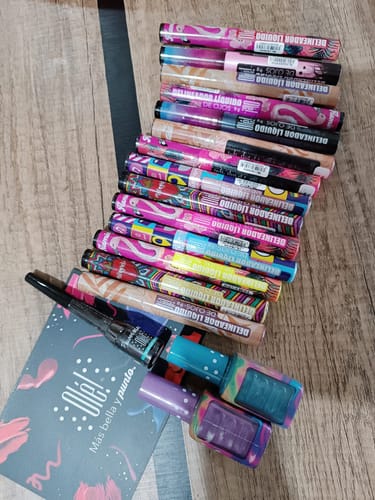 Customer photo review of Delineador de Ojos Olé! PLACERES OTOÑALES