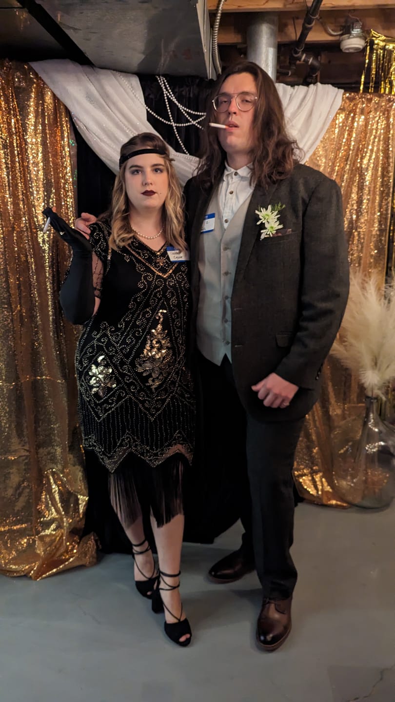 Customer photo review of 1920s Black & Gold Evelyn Plus Size Gatsby Dress