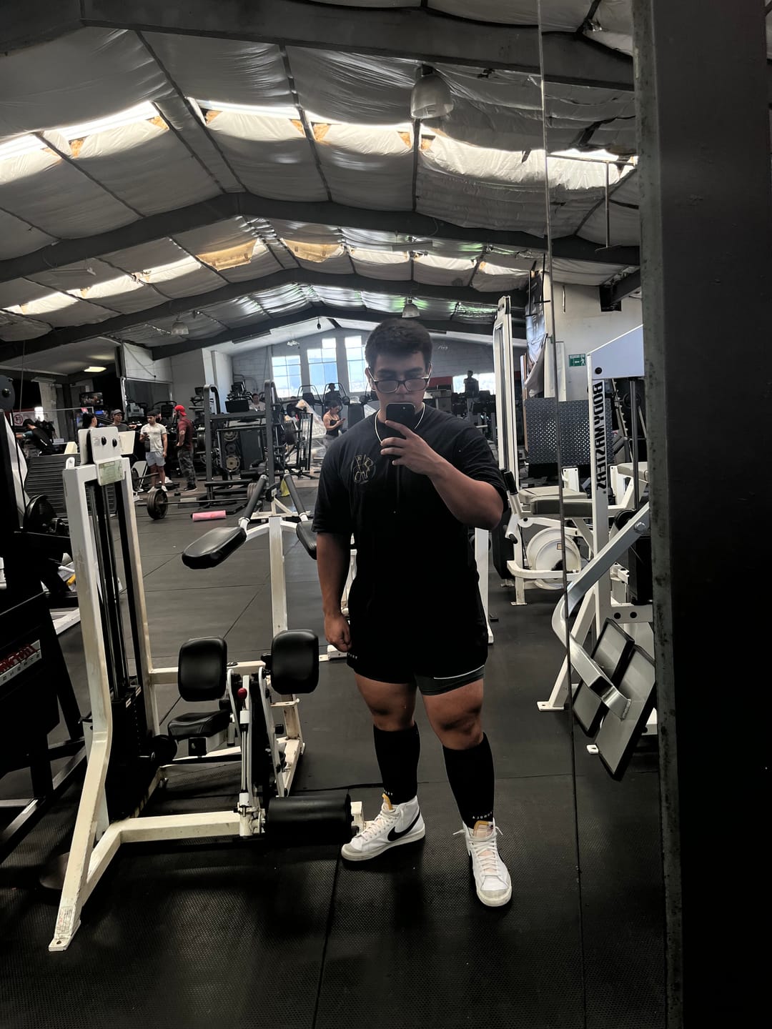 Customer photo review of 914 Knee Sleeves