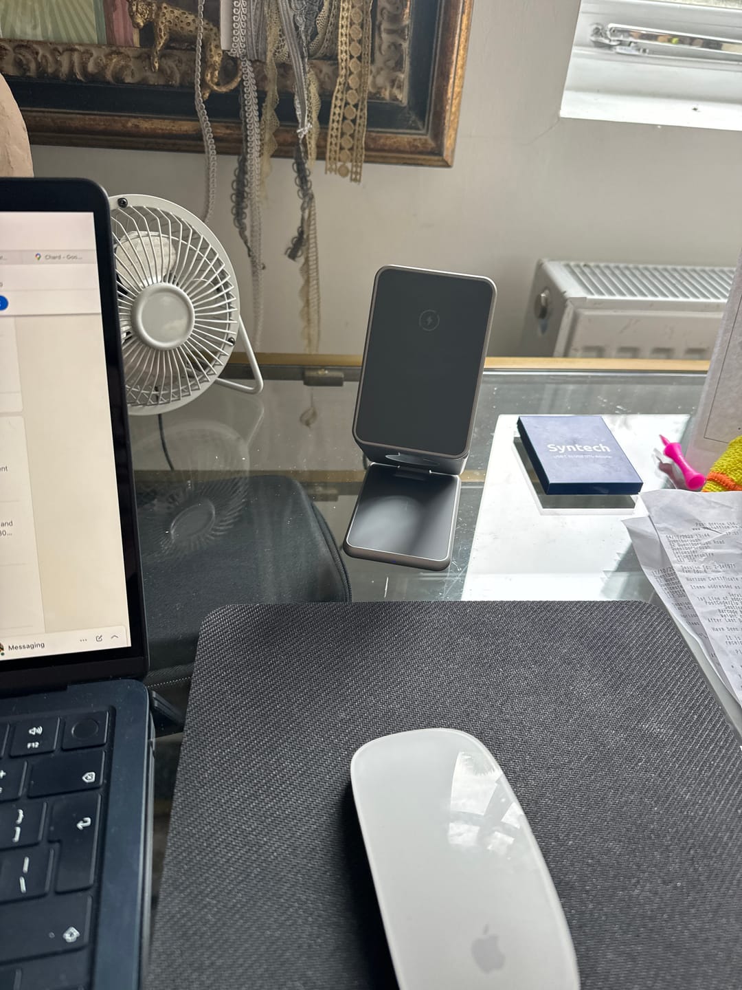 Customer photo review of MagFold Pro Qi2