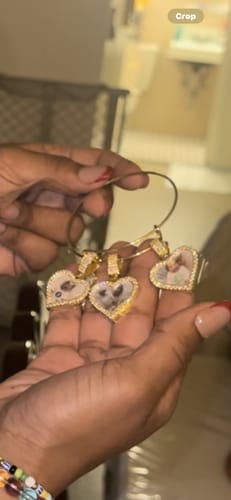 Customer photo review of Hearts Photo Bangle Bracelet