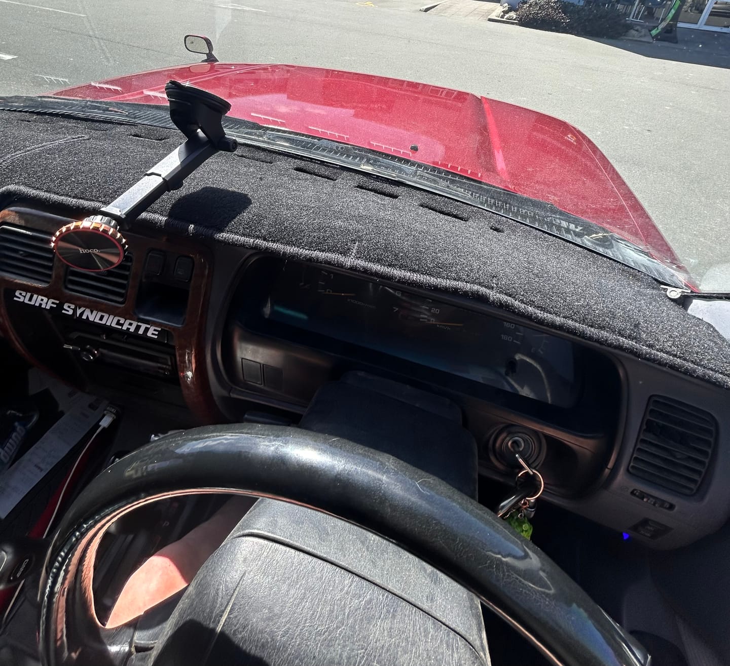Customer photo review of Hilux Surf Carpet Dash Mat l 3rd Gen 96 - 02